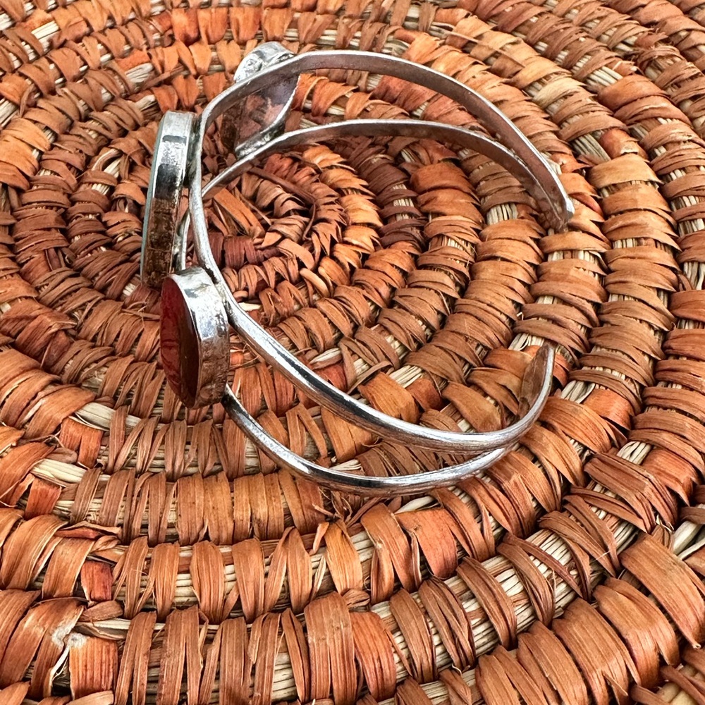 Native Bracelet with 3 Stones of Turquoise and Red Coral Sterling Silver Cuff - Picture 11 of 11